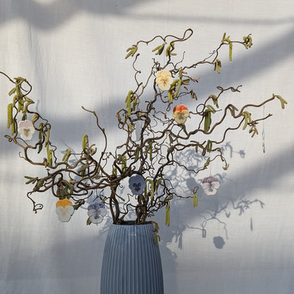 Ornament, Porcelæn stedmoderblomster