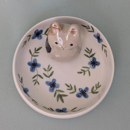 Katte smykkeskål