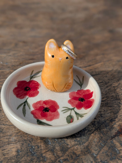 Katte smykkeskål Nr. 4