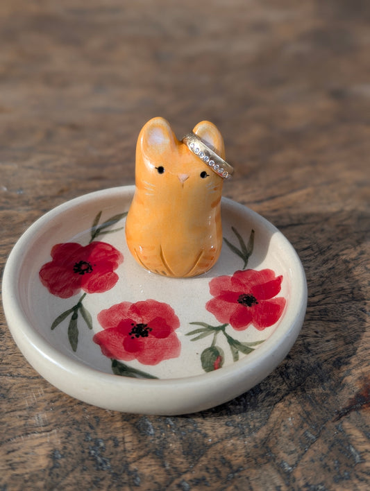 Katte smykkeskål Nr. 4
